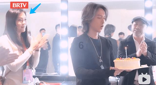 哪几个星座追求完美的爱情,只要是你,时间晚一点也没关系?-全面覆盖的问答类网站